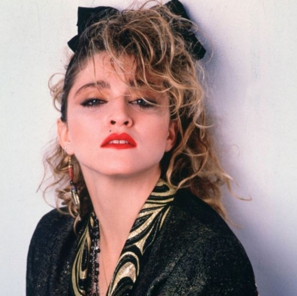 VTG Oversized Velvet Bow Phillips "Big Clip" The Madonna Bow Vintage Acc… - Picture 5 of 14